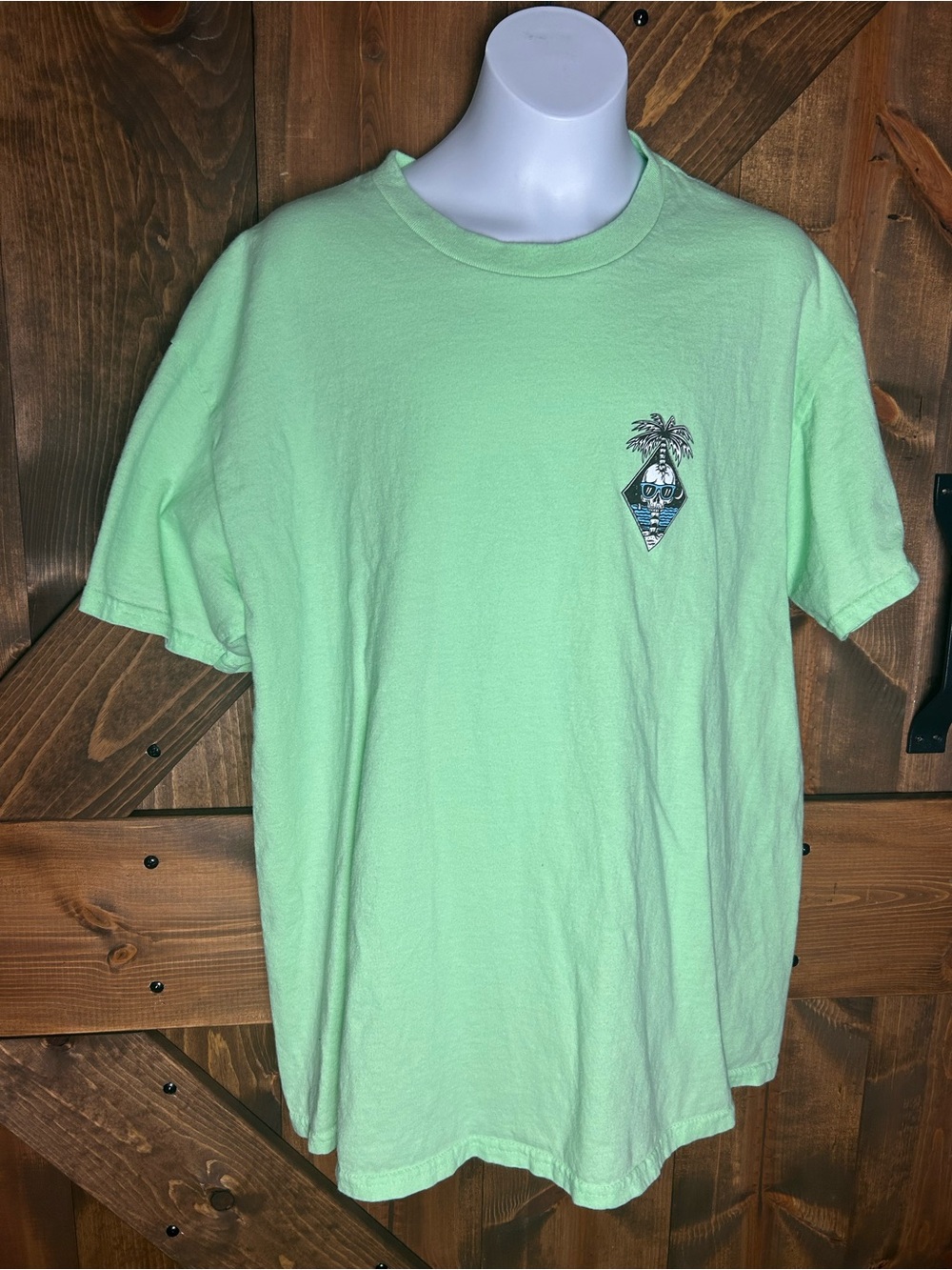 Retro Fit Lost In Paradise- Casual Men’s Shirt